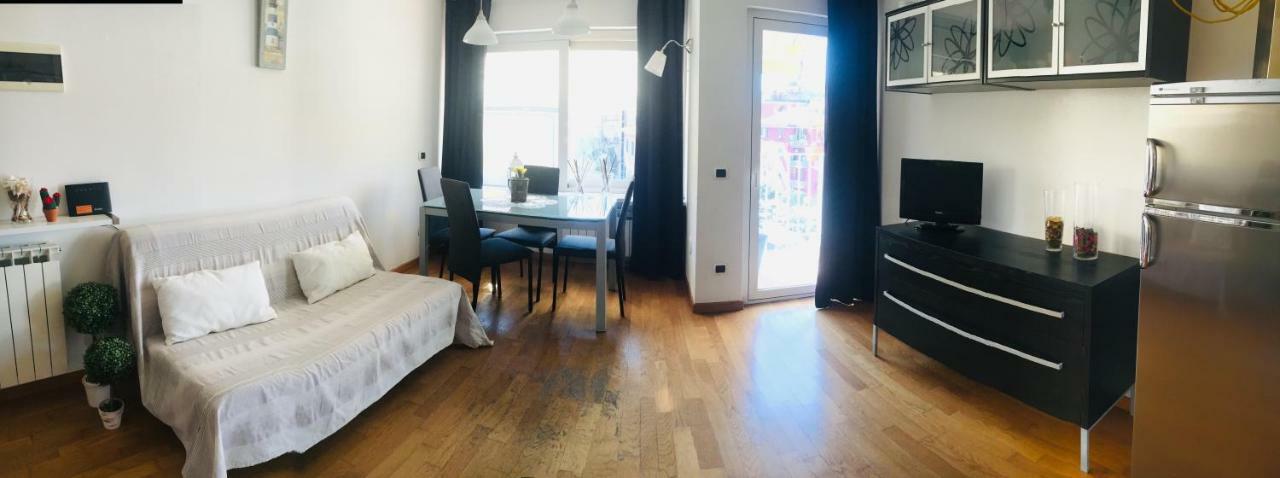 Ledonia Apartment Леричи Экстерьер фото